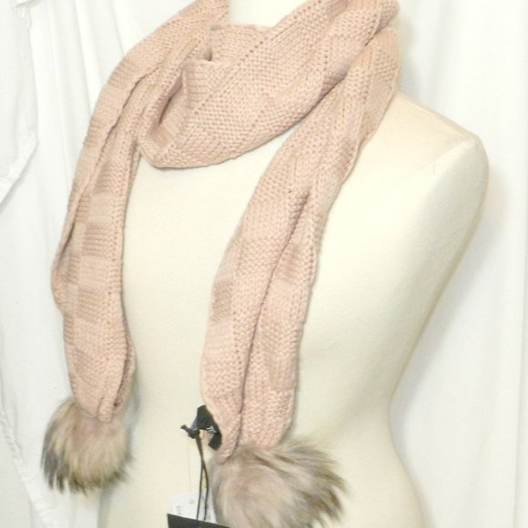 Tom & Eva $95 Pink Scarf Fur Poms NWT! - Picture 2 of 4